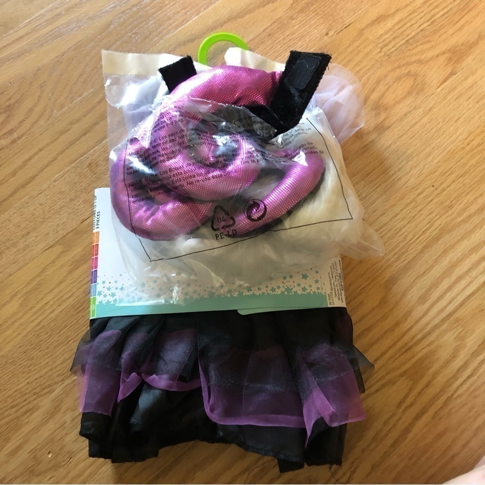 Disney Ursula Costume NEW Baby 6-12 mos Little Mermaid Dress Wig Parks World - Picture 2 of 3
